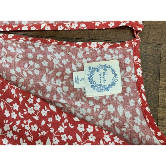 BLUE Rain Ditzy Floral Belted Waist Flutter Sleeve Romper in Coral Size Small - Picture 10 of 10